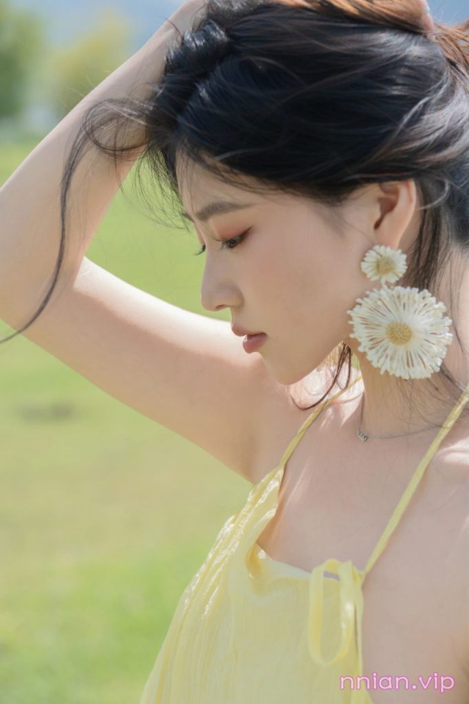 年年 NO.197 绿茵 [83P 885MB]-年年写真站