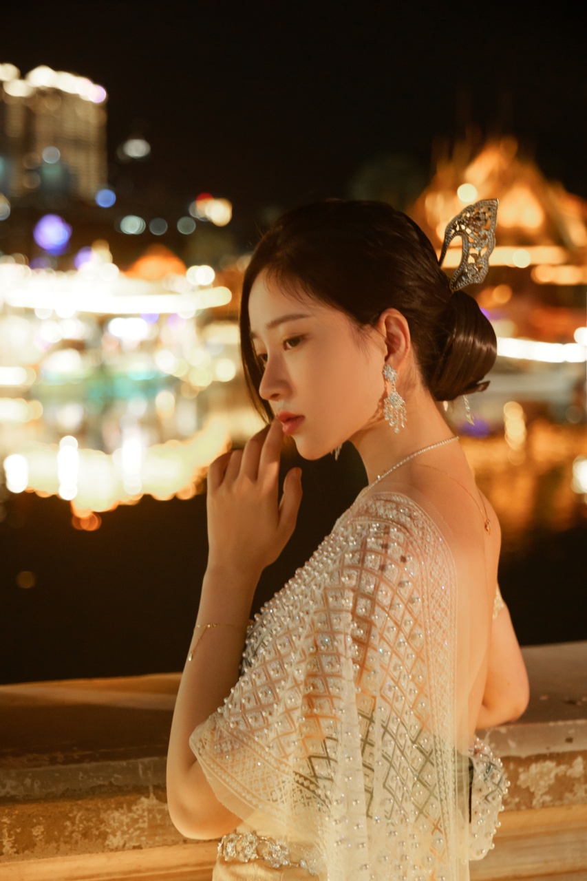 图片[2]-年年 NO.010 玉兔公主 [40P 345MB]-年年写真站