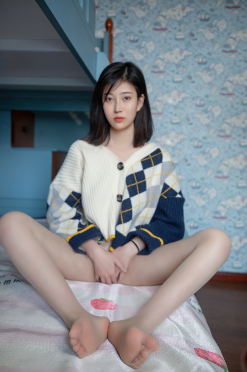 图片[6]-年年 NO.016 毛衣 [57P1V 993MB]-年年写真站