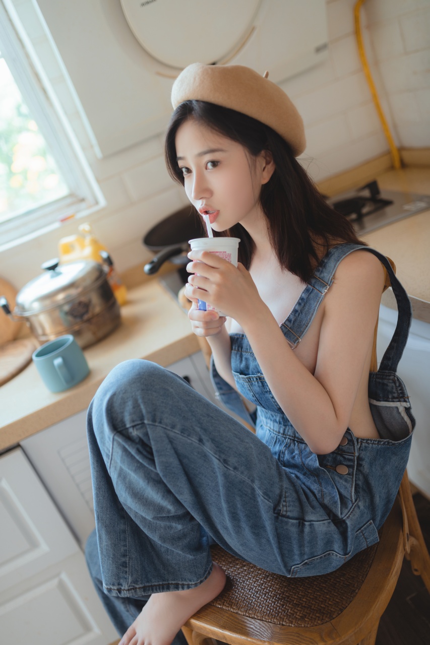 图片[3]-年年 NO.023 宝宝饿了 [32P 201MB]-年年写真站