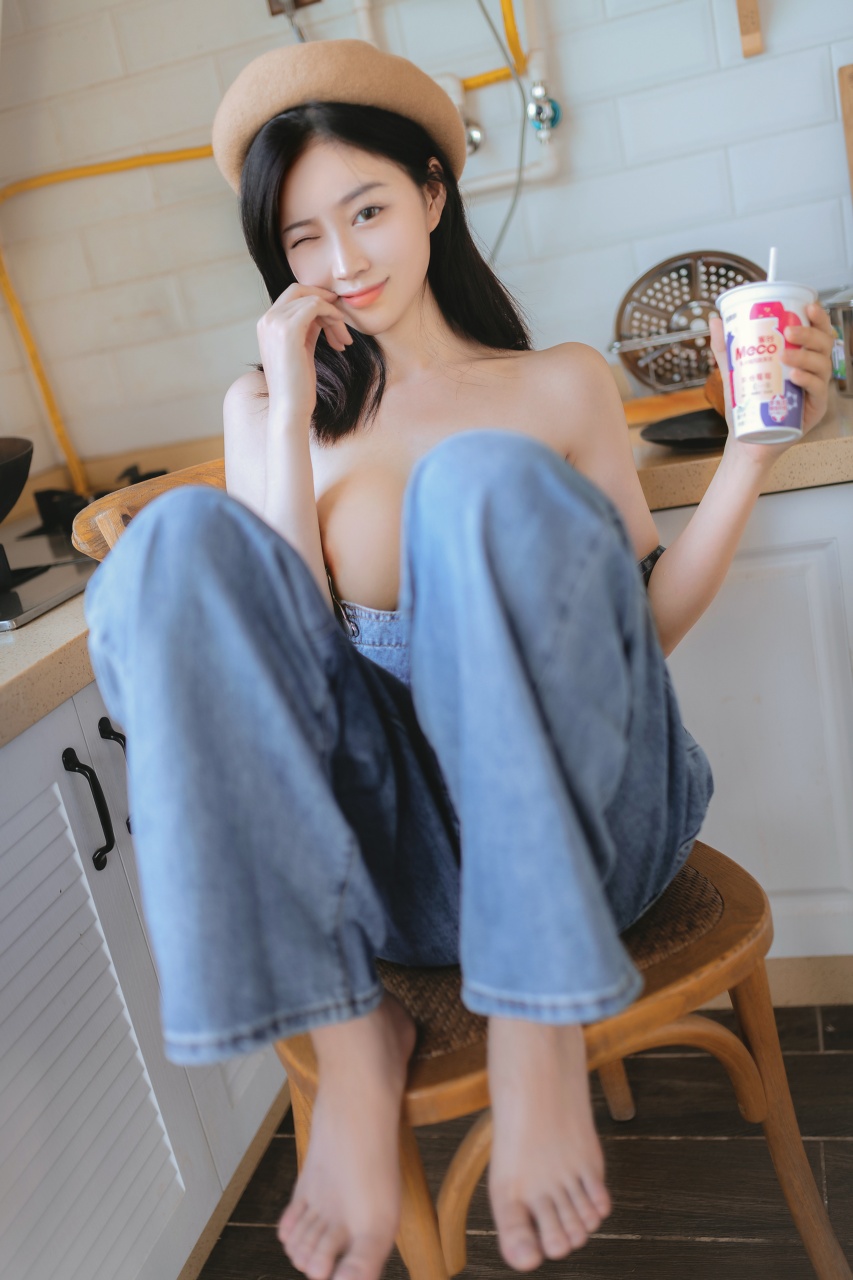 图片[6]-年年 NO.023 宝宝饿了 [32P 201MB]-年年写真站