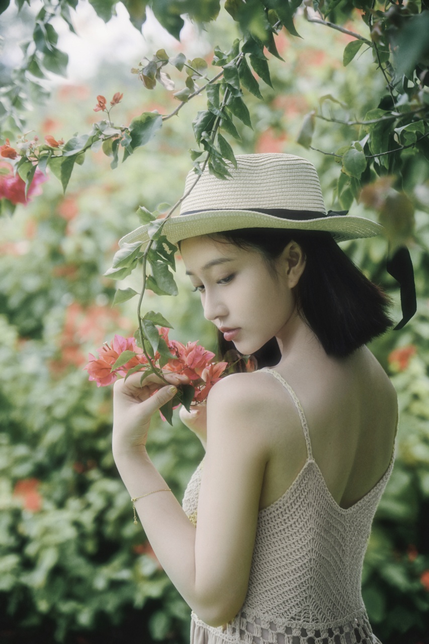 图片[2]-年年 NO.025 白露 [43P 437MB]-年年写真站