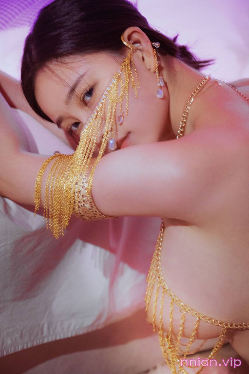 年年 NO.033 紫色妖姬 [43P 848MB] - 年年写真站-年年写真站
