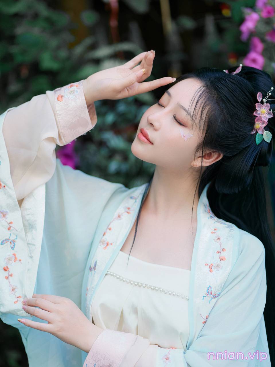 图片[2]-年年 NO.045 花间集 [39P 503MB] - 年年写真站-年年写真站