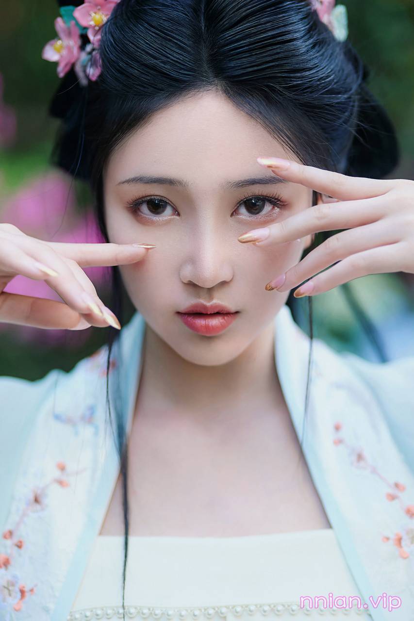 图片[3]-年年 NO.045 花间集 [39P 503MB] - 年年写真站-年年写真站