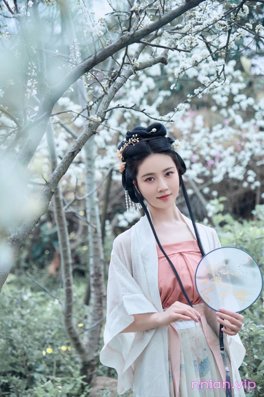 图片[2]-年年 NO.058 三月榕 [51P 336MB] - 年年写真站-年年写真站