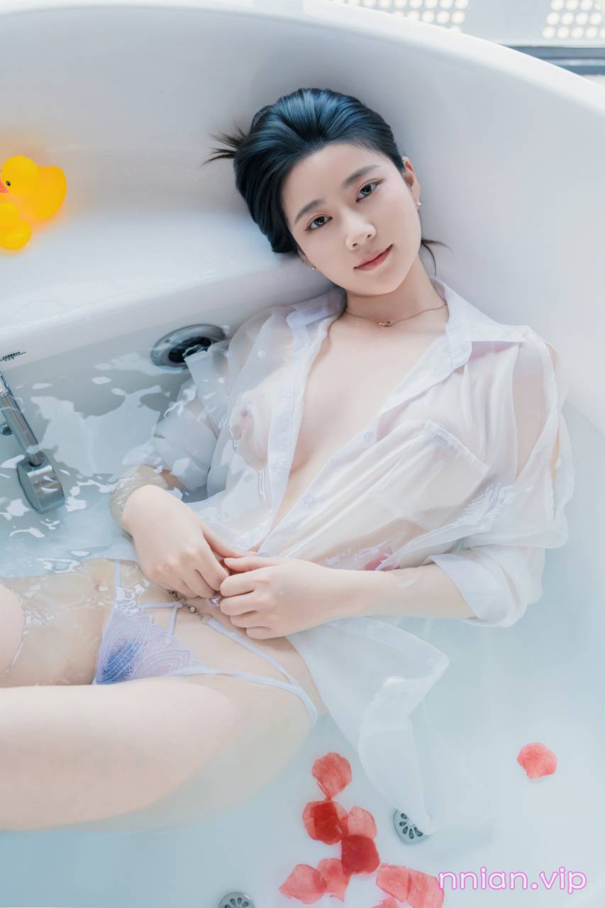 图片[4]-年年 NO.188 浴女 [81P 687MB] - 年年写真站-年年写真站